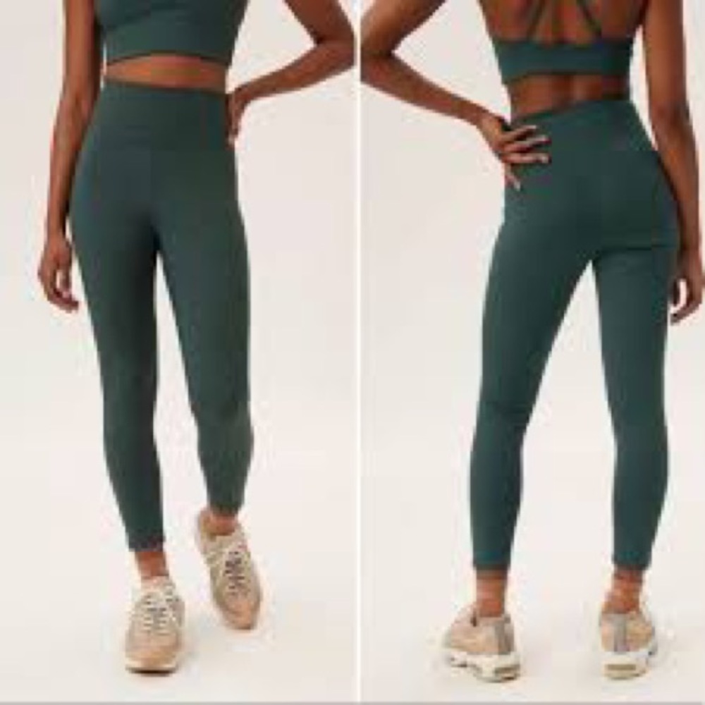 Girlfriend Collective High Rise Compressive Leggings in Green